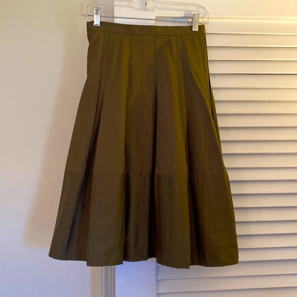 Ann Taylor Pleated Midi Skirt, Olive Green - Size 6